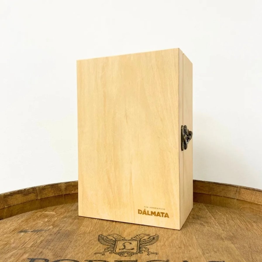 Dálmata Box Premium London Dry 750ml C/estuche Madera - Imagen 4